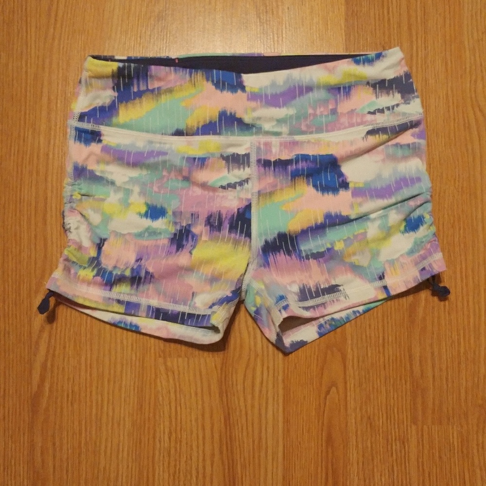 Victoria's Secret Knockout Hot Short sz S rainbow